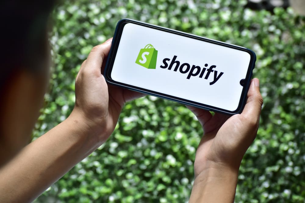 Shopifyの入金サイクル